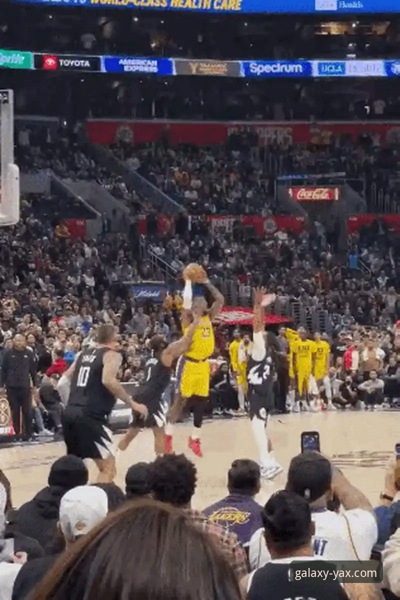 3个关键数据,解读湖人队进攻盛宴背后的战术逻辑